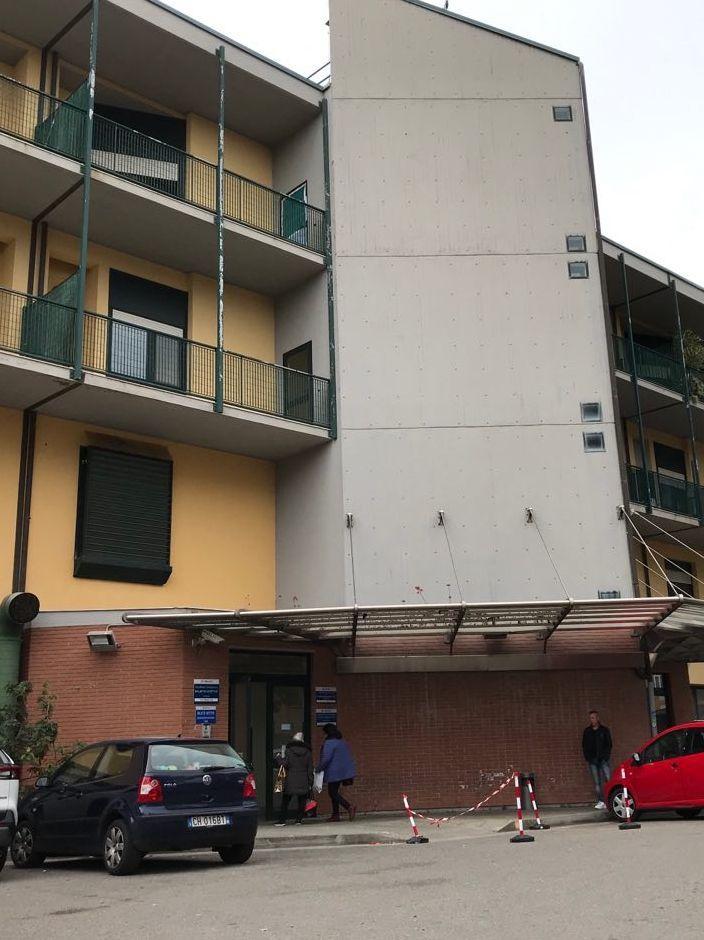 I contagiati sono 530, i morti 21 