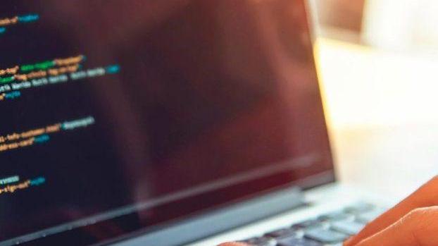 Oltre 500 dipendenti degli uffici comunali a casa col telelavoro