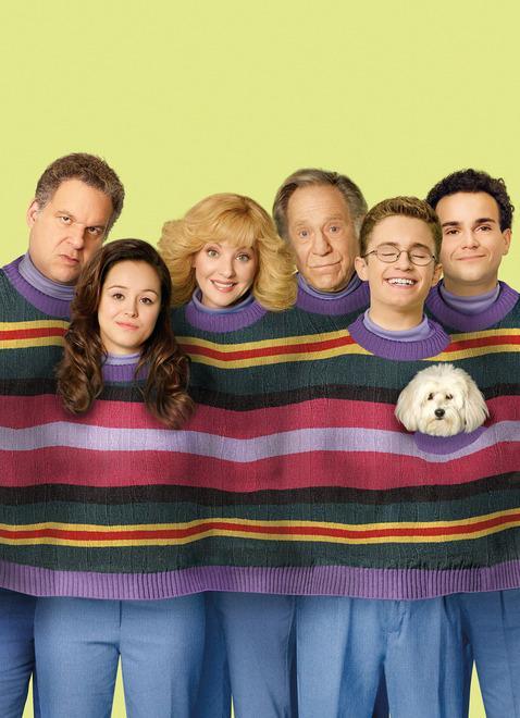 Torna “The Goldbergs” la famiglia strampalata con il piccolo Adam che filma di nascosto 