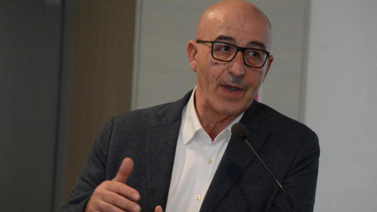 Le mascherine dirottate, ne arriveranno 10mila