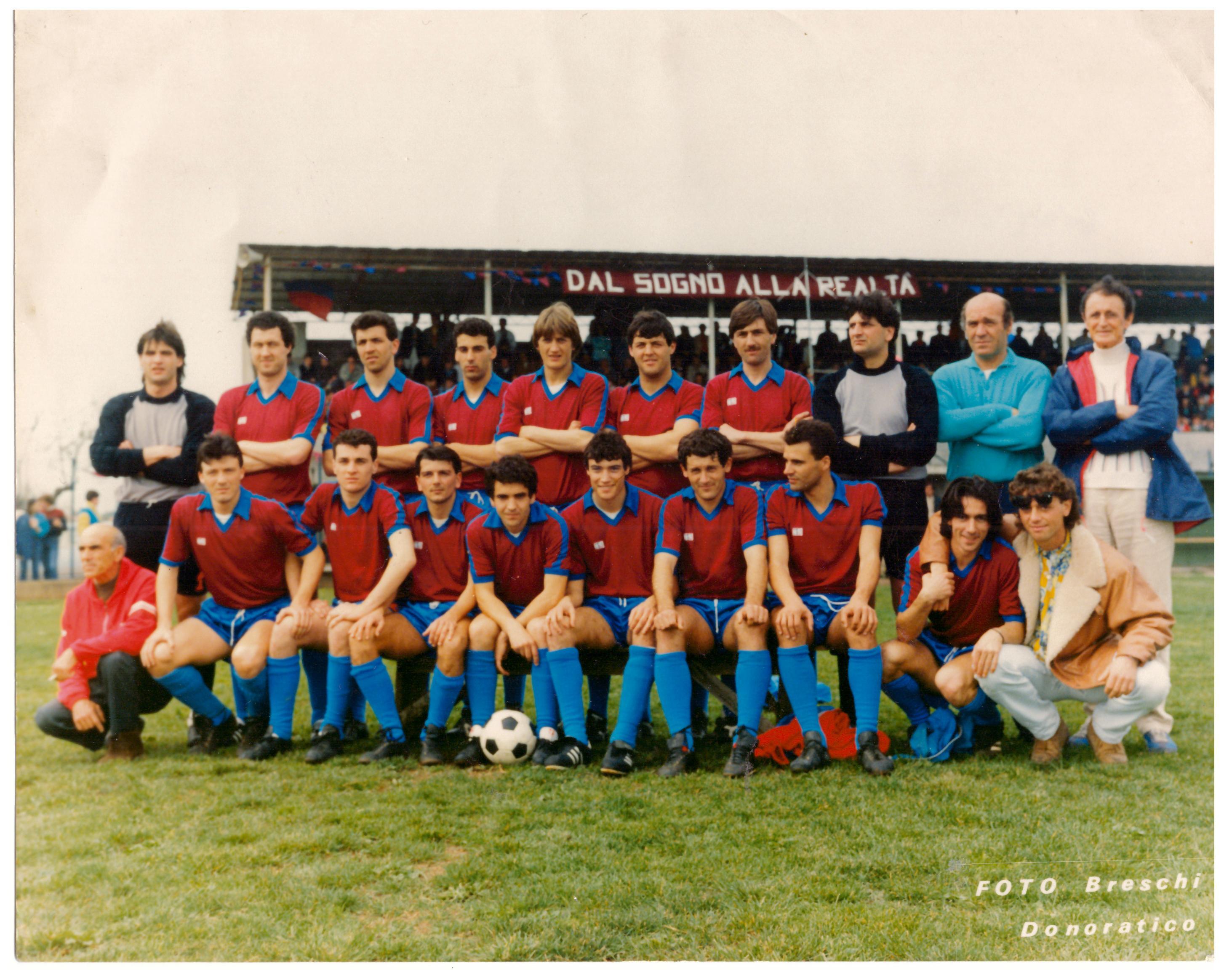La squadra del Donoratico che conquistò la Promozione nella stagione 1985/86