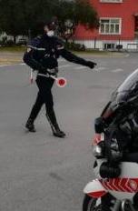 Una multa da 400 euro 51 persone controllate 