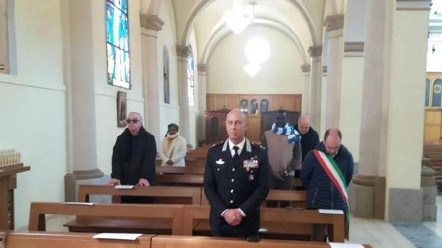 Atto di affidamento al crocifisso affidato al sindaco