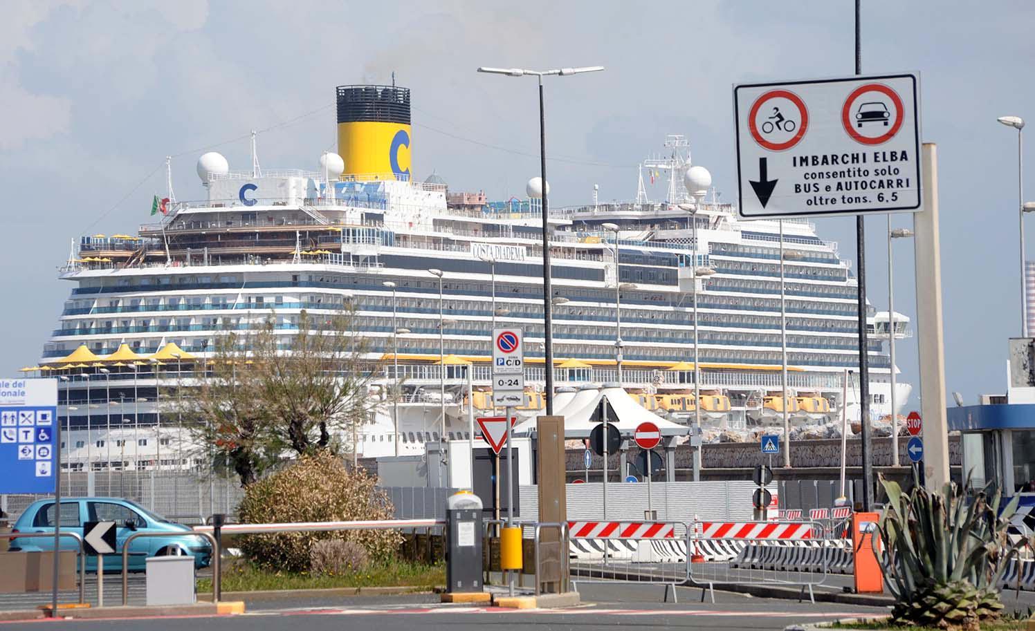 Coronavirus, cinque marittimi della Costa Diadema ricoverati in ospedale