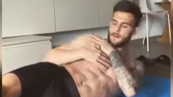 Tornare in campo oppure no? Il calcio sfoglia la margherita