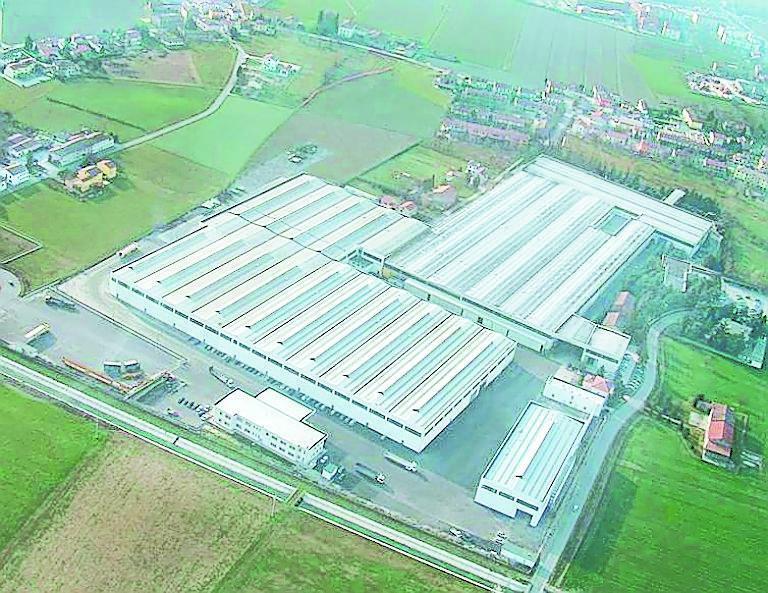 Un nuovo insediamento in via Salati per Padana Tubi 