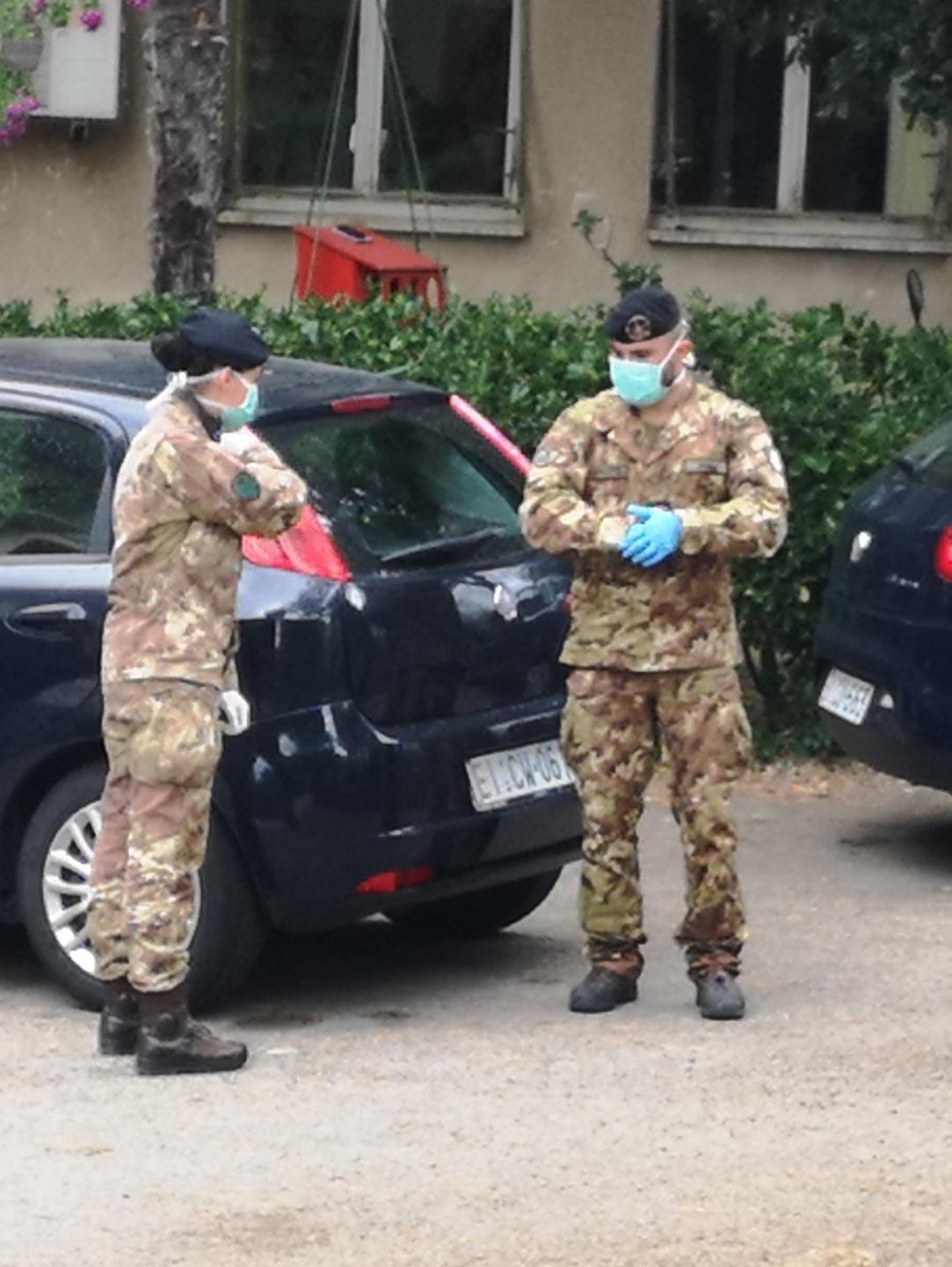 Casa Serena, i parenti: «Diteci cosa succederà» 