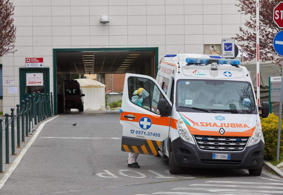 Morta un’altra anziana, bimbo di 4 anni al Meyer 