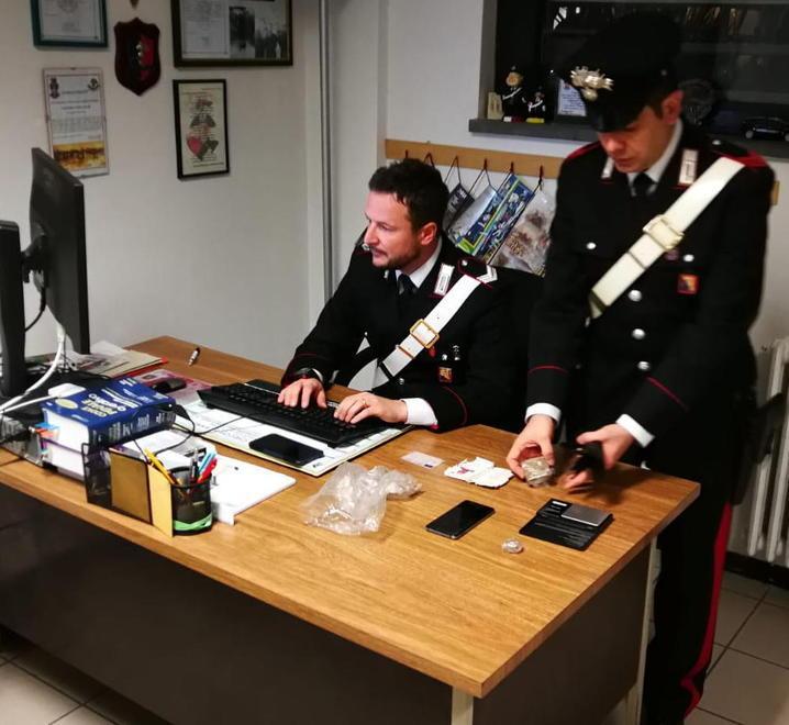 Trovato con l’hashish durante un controllo arrestato dai carabinieri