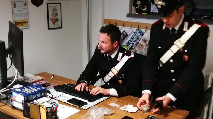 Trovato con l’hashish durante un controllo arrestato dai carabinieri