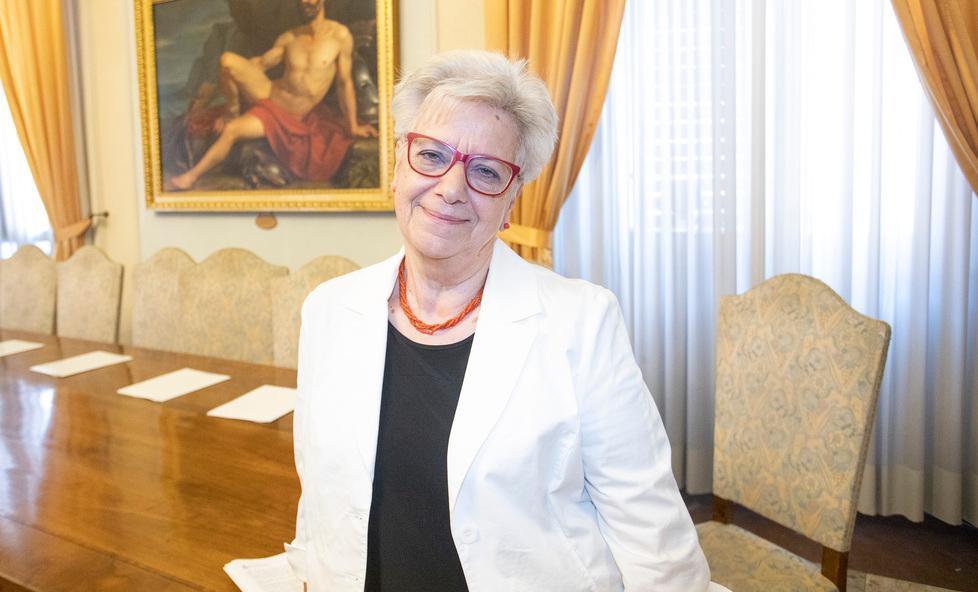 Coronavirus, l'assessore Pinelli: «Case di riposo per anziani: a Modena tre focolai» 