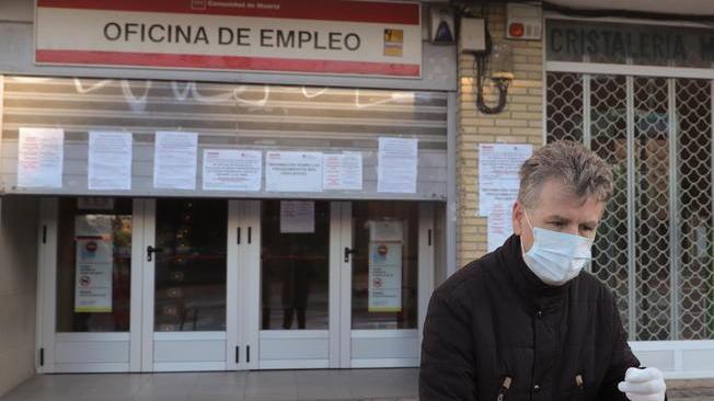 Spagna, oltre 300mila disoccupati
