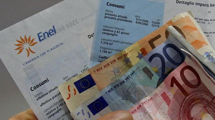 «Stop ai pagamenti delle utenze finché le imprese non ripartono»