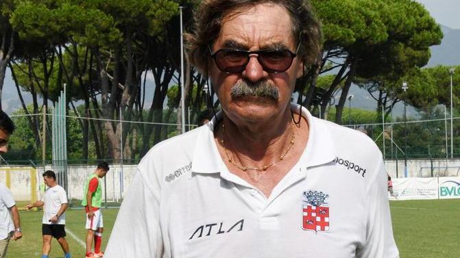Allenatori, calciatori e dirigenti sono concordi «Si riprende a giocare se non ci sono rischi»