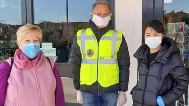Donate mascherine dal negozio Cina Market