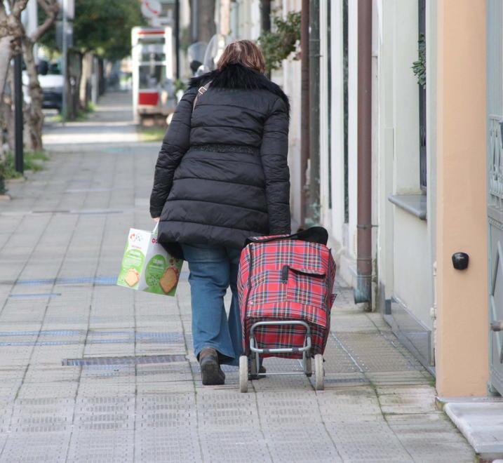 Buoni spesa, via alle domande per gli aiuti 