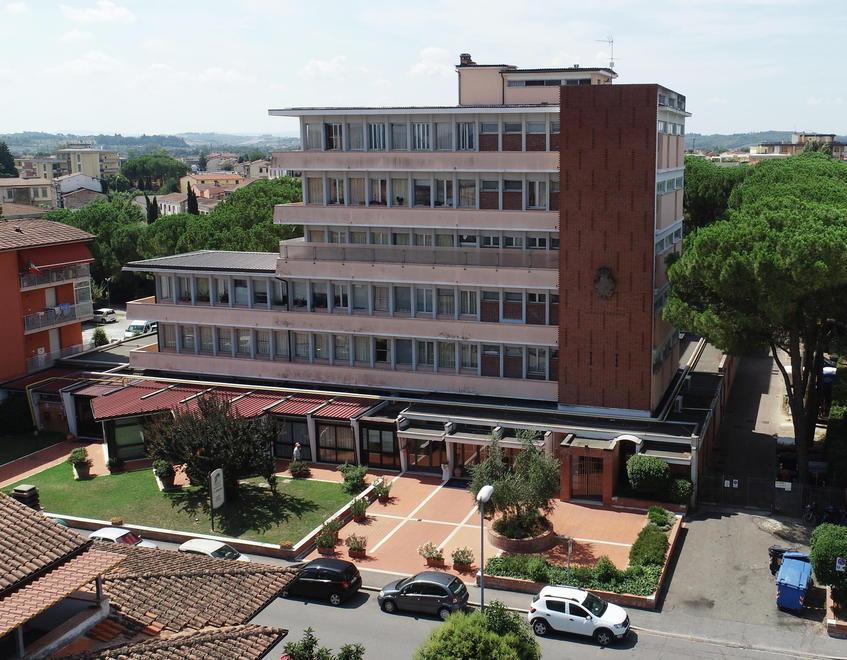 Già due decessi e altri sei casi positivi Tamponi a tappeto nella Rsa Chiarugi 