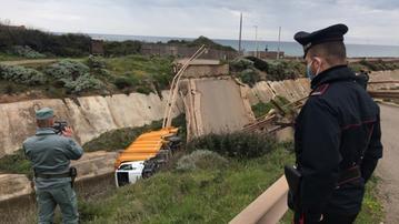 Crollo del viadotto a Gonnesa, la Procura indaga per lo stesso reato del ponte Morandi