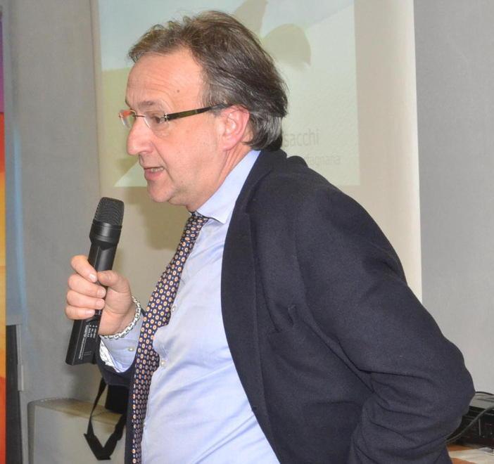Castelnuovo: 100 euro di base per famiglia e 50 per ogni componente in più 