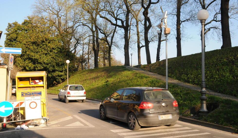 Ztl aperta fino al 13 aprile Si potrà sostare gratis in tutti i parcheggi blu 