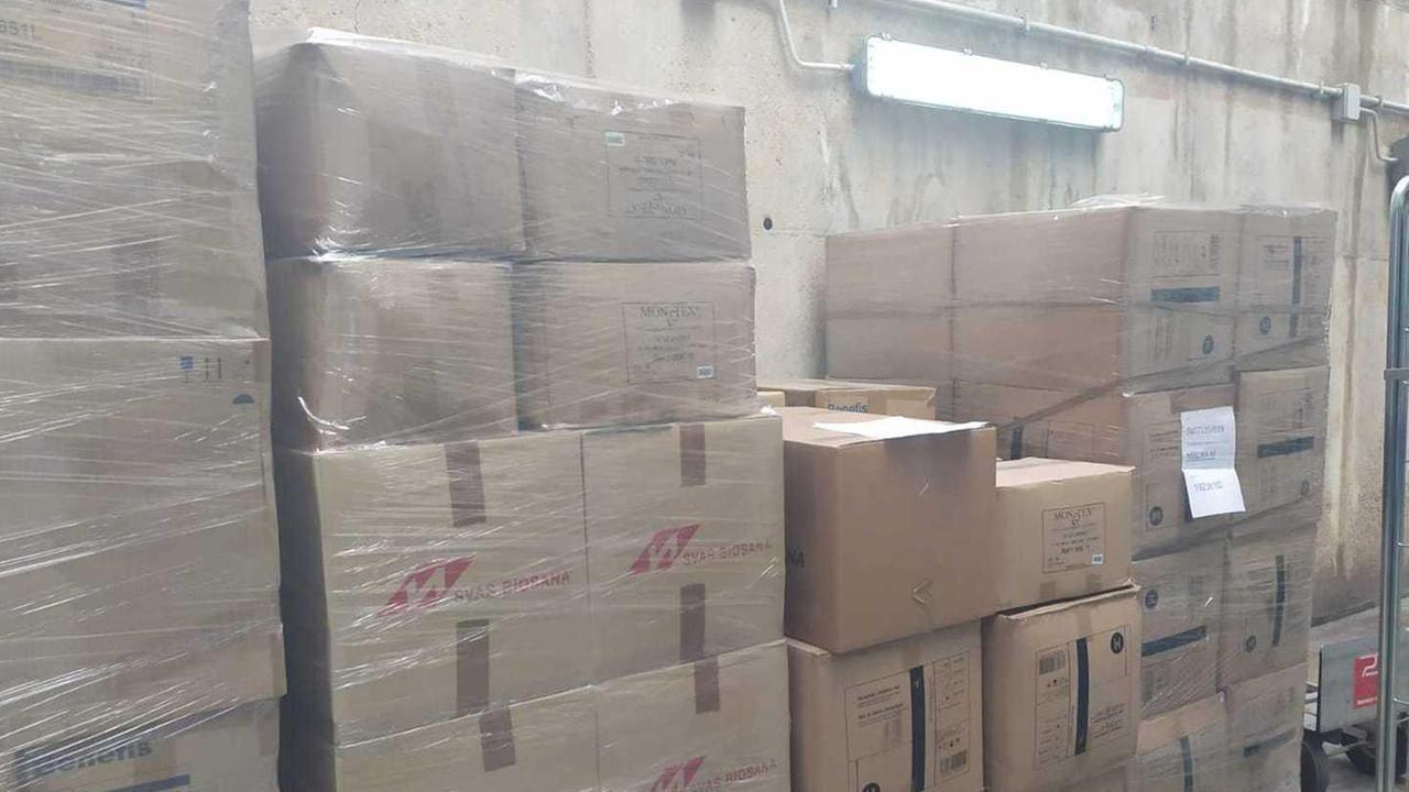 Cinquanta scatoloni di aiuti per l’ospedale 