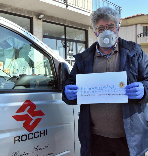 L’ultimo saluto senza la famiglia «Come in guerra, senti le fucilate» 