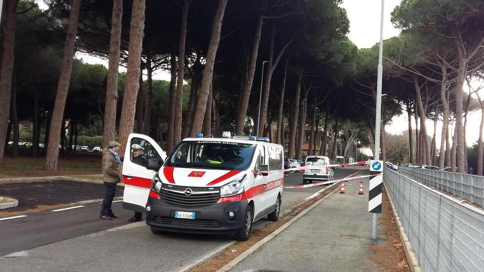Oltre 750 verifiche a residenti e negozi Due multe da 400 euro