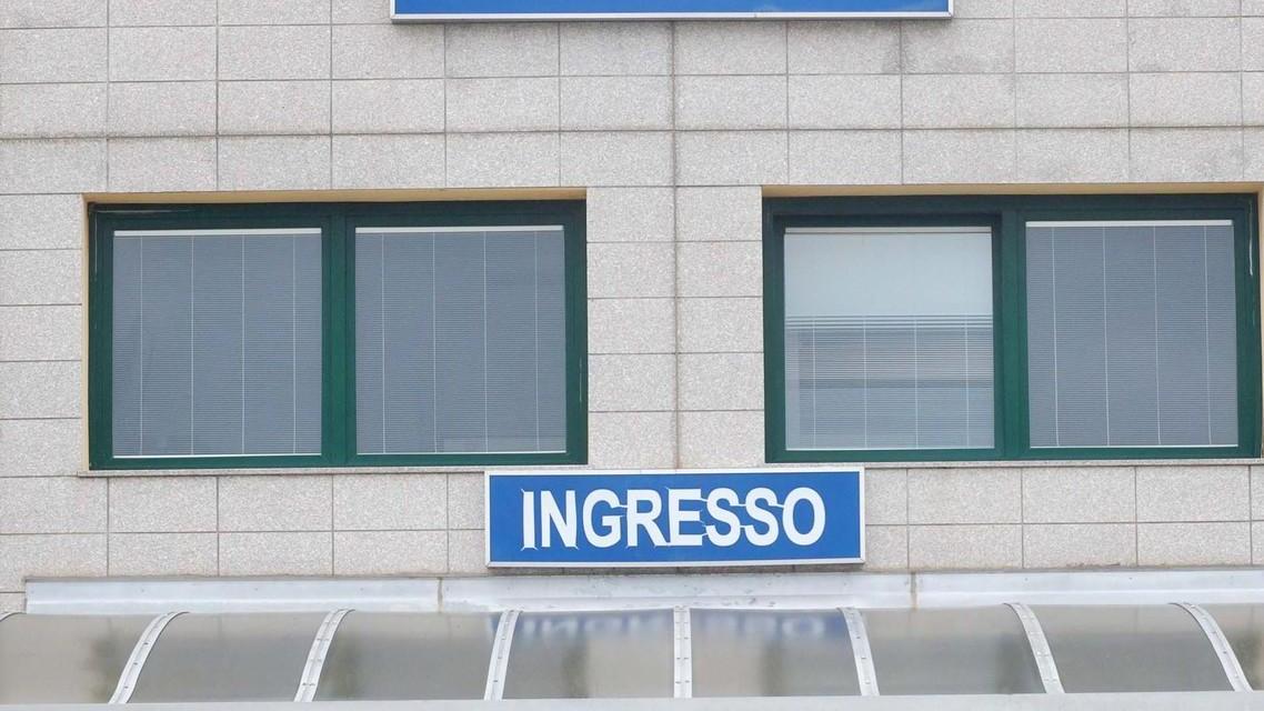 Due medici positivi, ospedale resta aperto