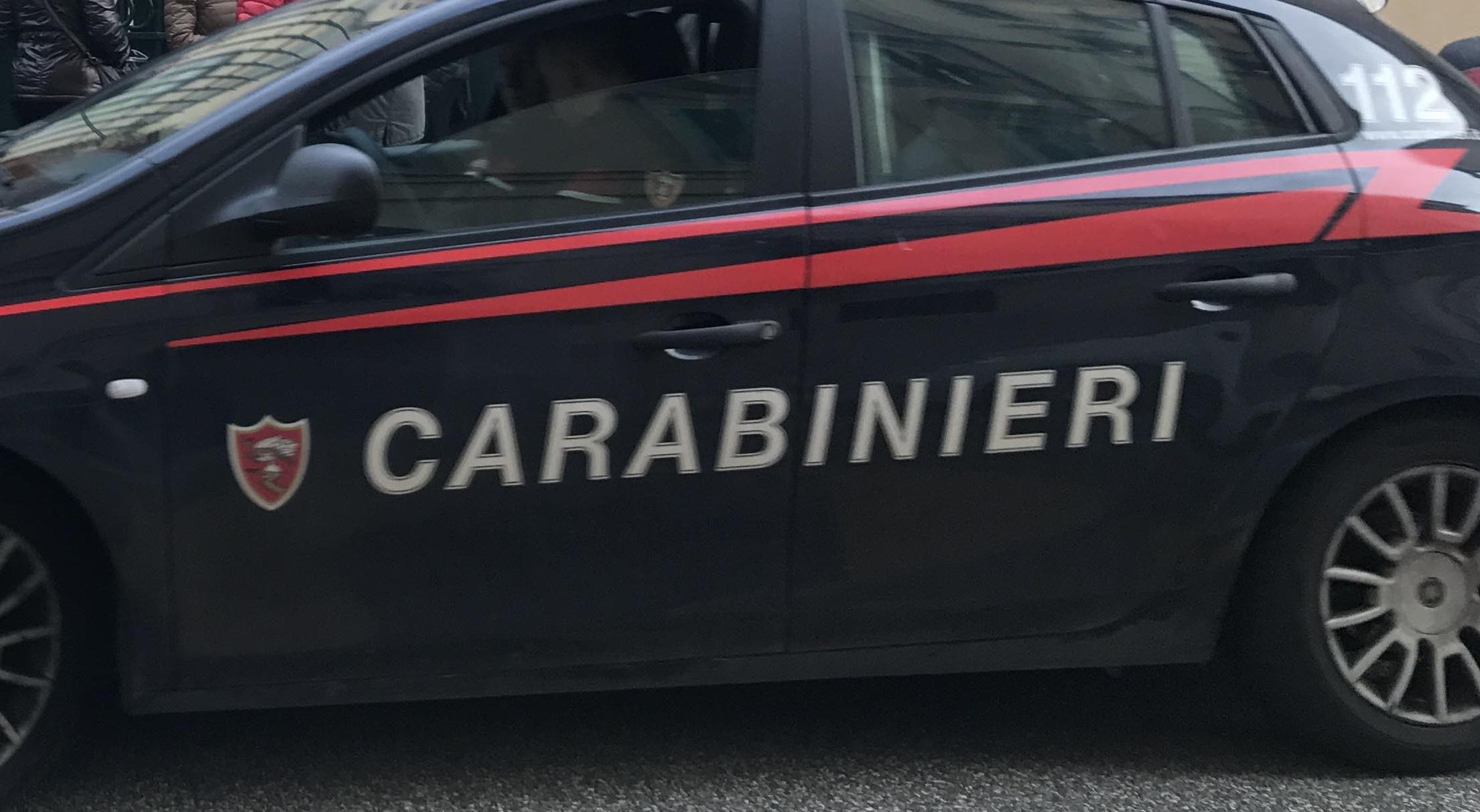 Fugge dall’Emilia a Fosdinovo: avvistato carico di valigie 
