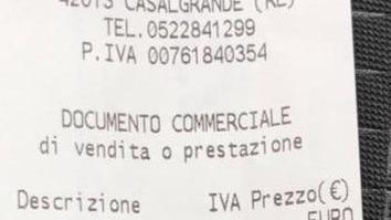 Mascherine, è polemica: «Vendute dalle Farmacie comunali a quasi il doppio»
