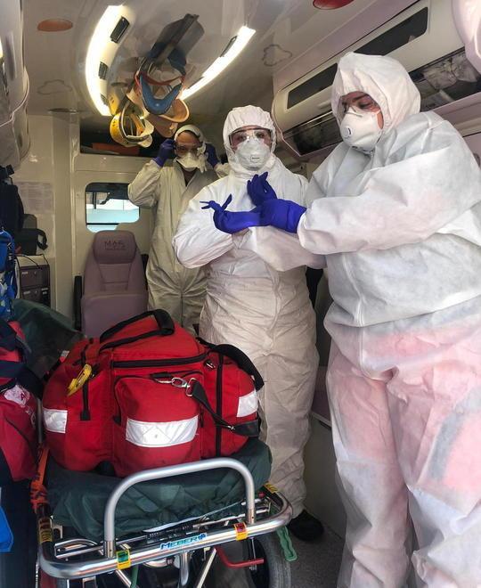 Coronavirus, Pubblica assistenza di Colle senza sosta: in 80 tra ambulanze e consegne 