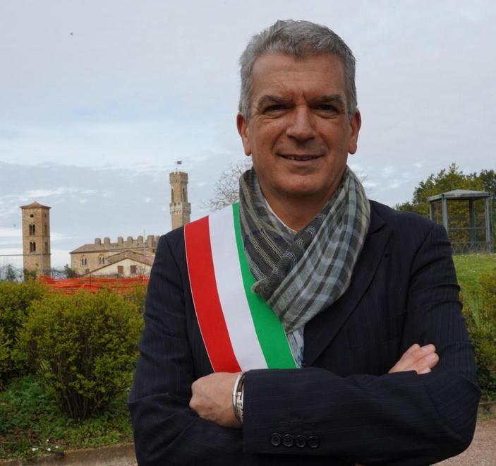 E Volterra rilancia: «Vietati i modelli utilizzati dai sanitari»