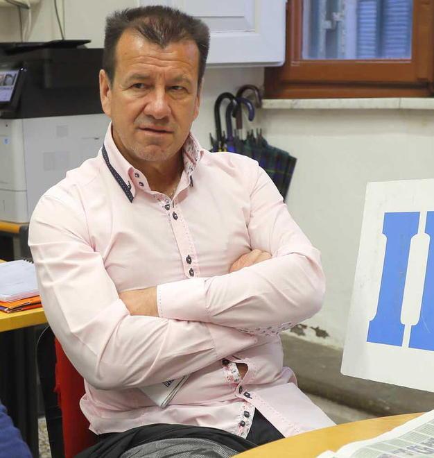 Carlos Dunga dona 10 tonnellate di cibo ai poveri dello stato del Rio Grande do Sul 