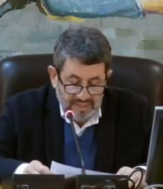 Succu incassa la fiducia e continua a fare il sindaco 