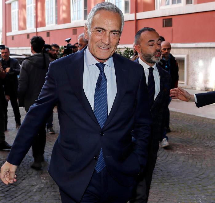 «I nuovi test sul sangue per i calciatori». Gravina: la A potrebbe arrivare a settembre 