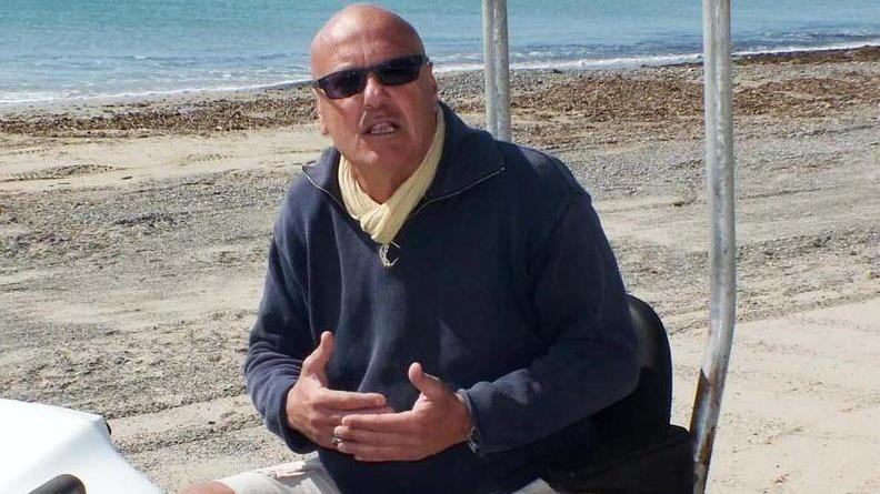 Il balneare: «Parlare di aprire? Ora è un azzardo, ma la fiducia non la perdiamo»