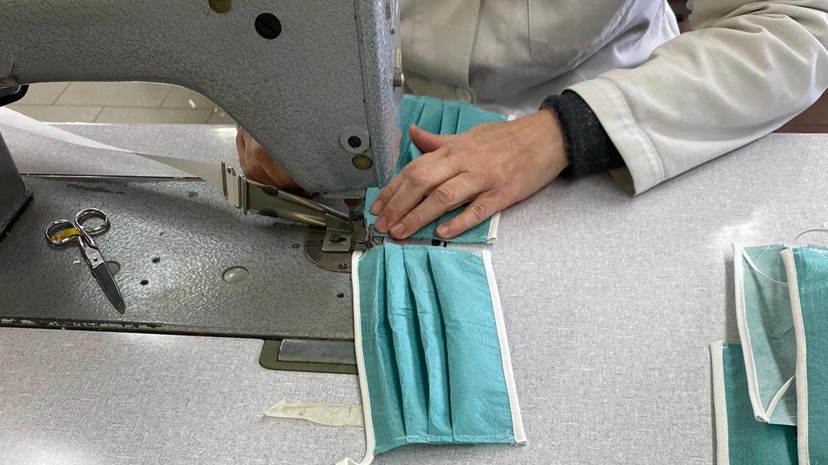 Mascherine in vendita a prezzo calmierato nelle farmacie comunali di Viareggio
