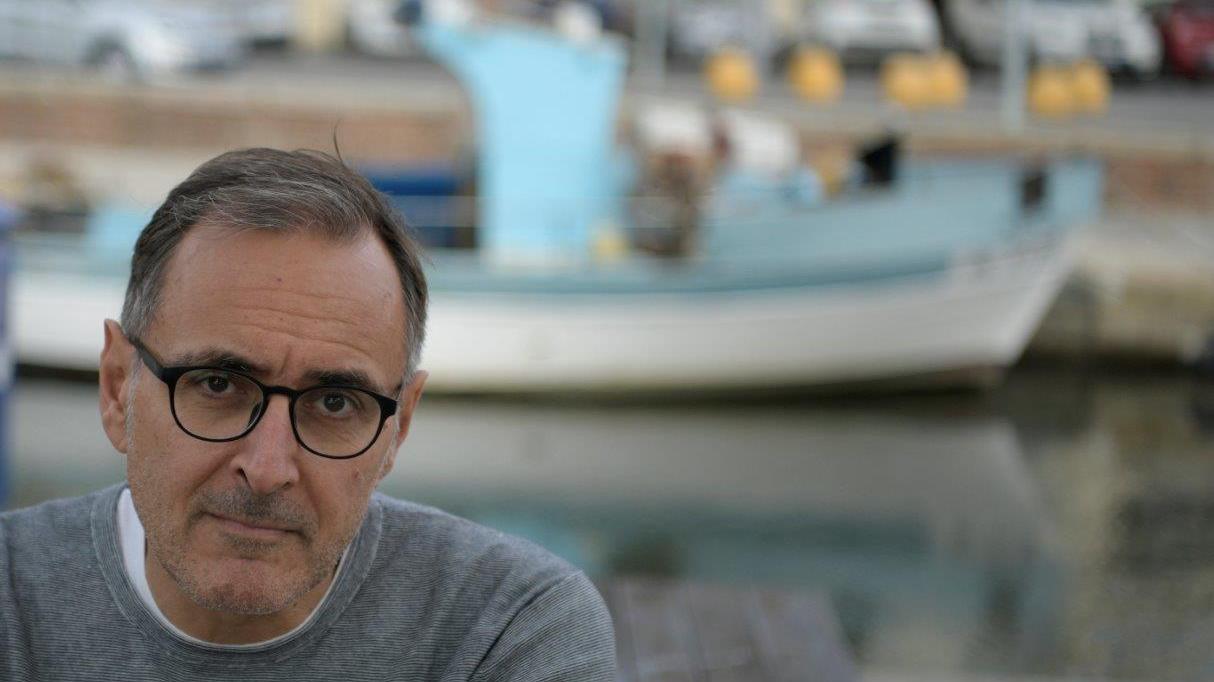 Lo scrittore viareggino Giampaolo Simi (foto Roberto Paglianti)