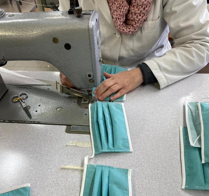 Dalla Diliar 1.500 mascherine con i teli delle sale operatorie