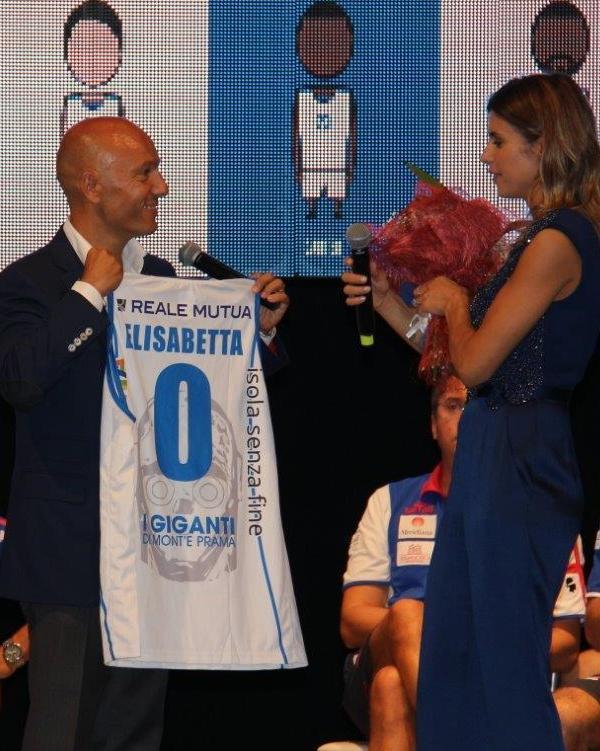 Raccolta fondi Dinamo-Nuova-Banco; consegnati i due respiratori