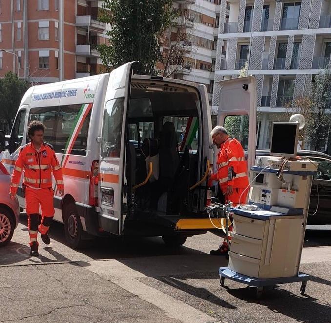 La clinica privata presta (gratis) un ventilatore al reparto di Rianimazione 