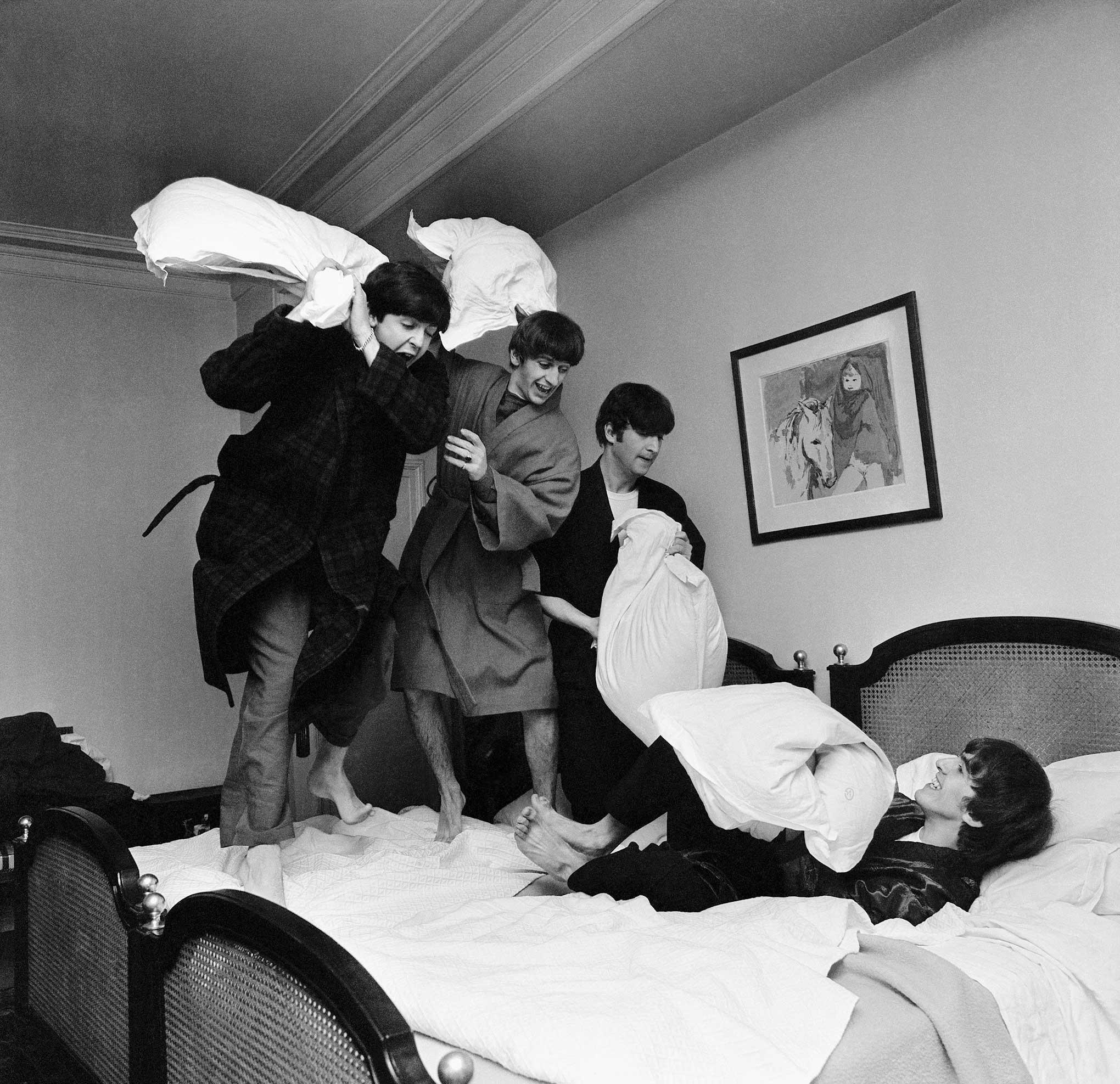 Una celebre foto dei Beatles di Harry Benson