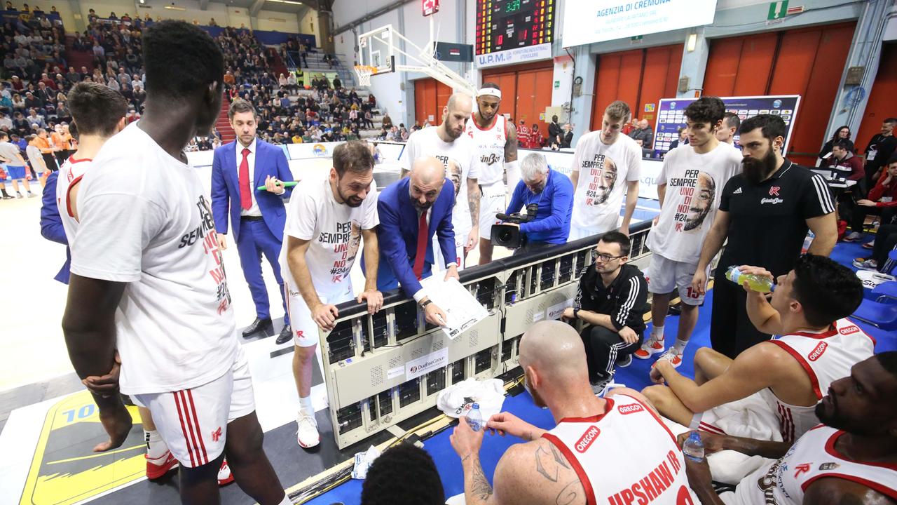 La Grissin Bon durante un time out