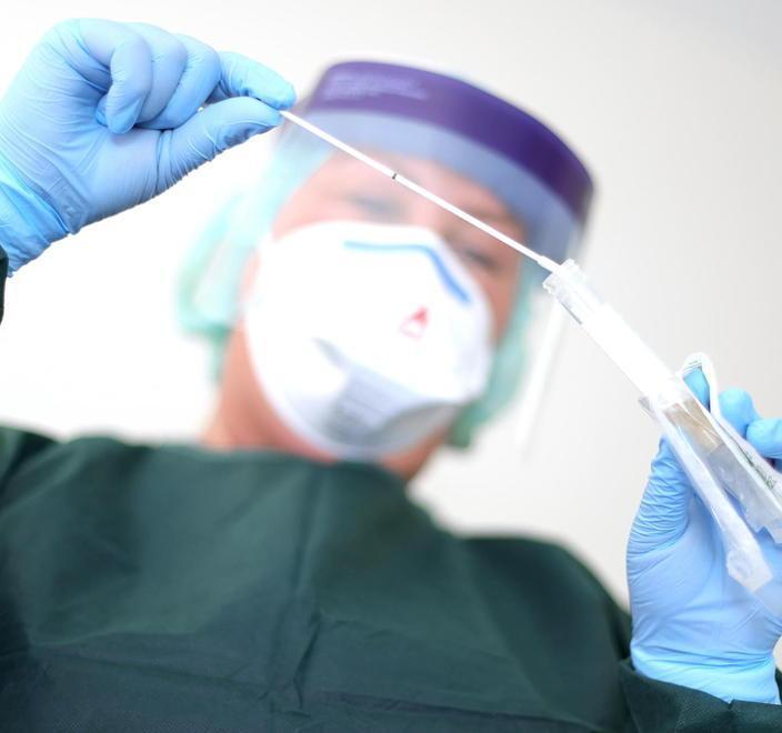 Arrivata ieri sera una fornitura di reagente per i tamponi 