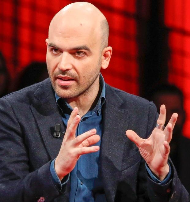 «Benvenuti ragazzi» Lo Spallanzani studia con Roberto Saviano 