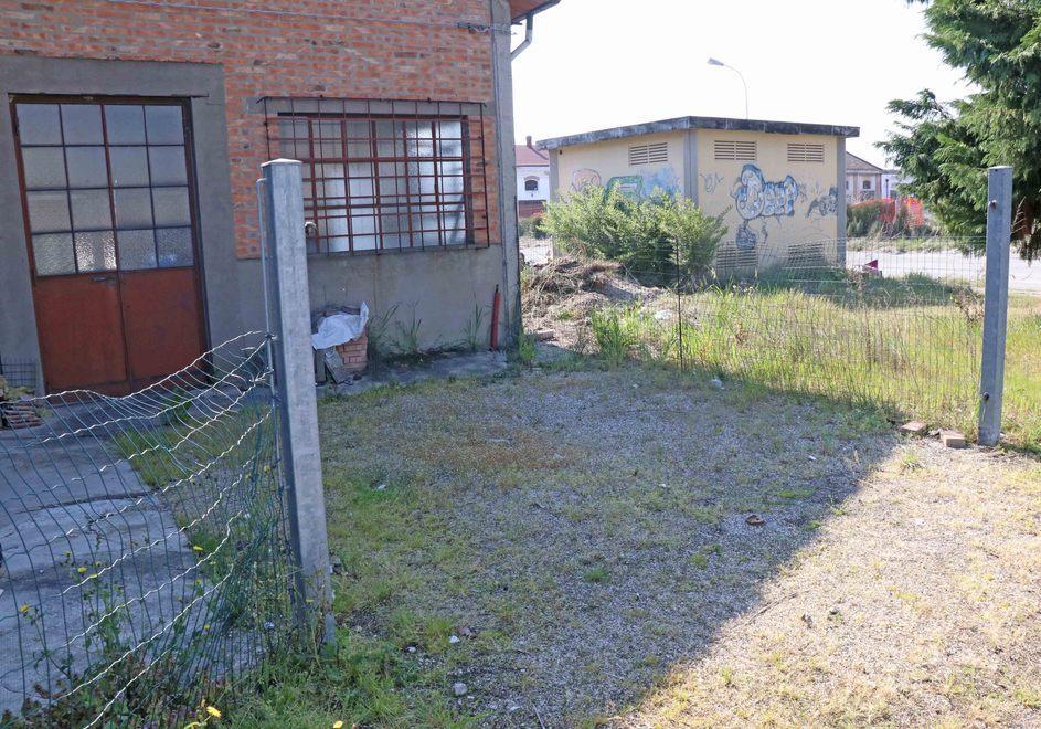 Rubato un cancello