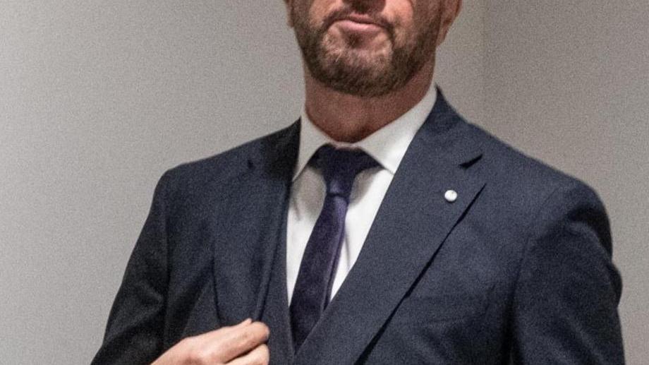 Zenga fa gli auguri al figlio su Instagram