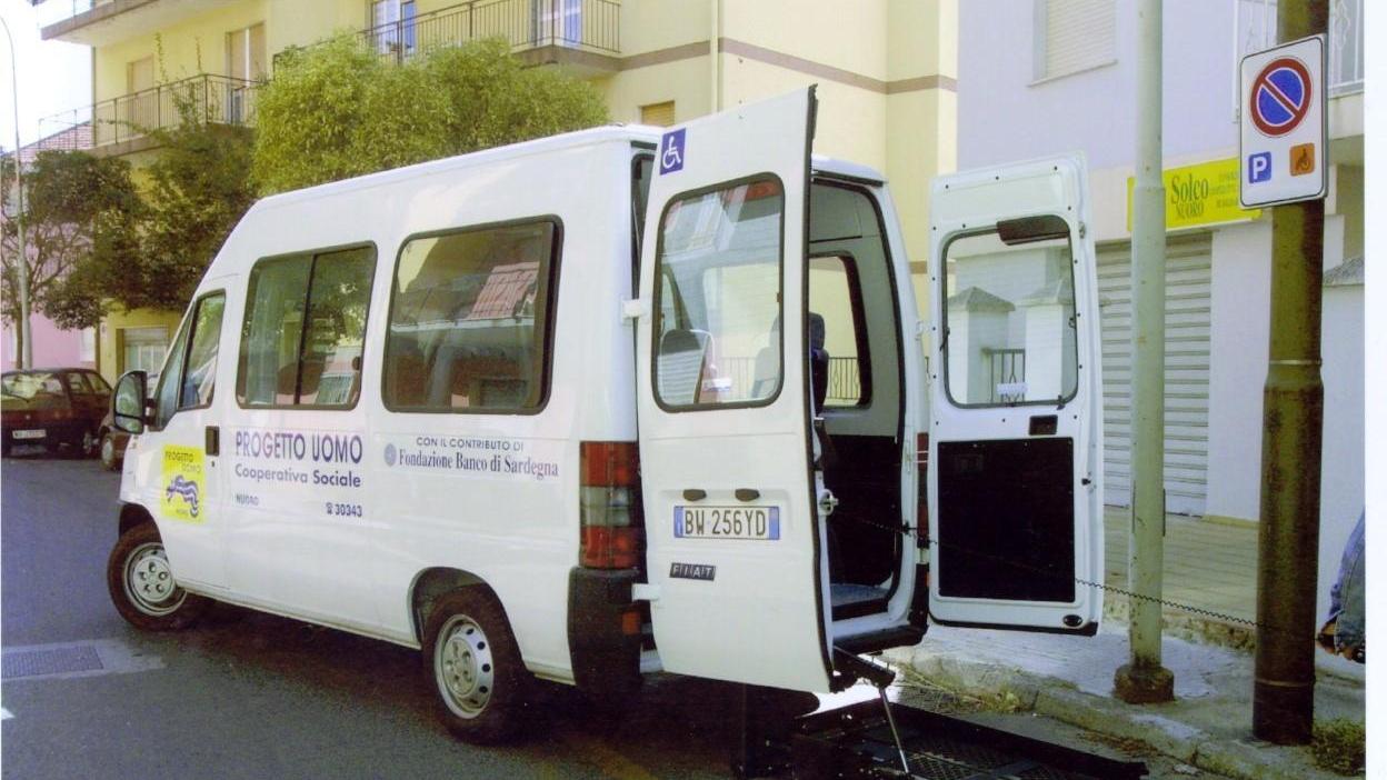 In campo per aiutare gli anziani