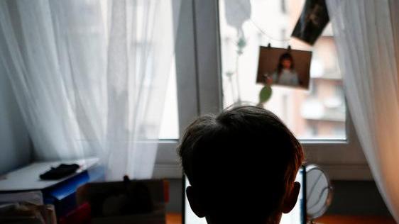 «Ragazzi e ragazze per vincere la crisi raccontateci le vostre passioni»