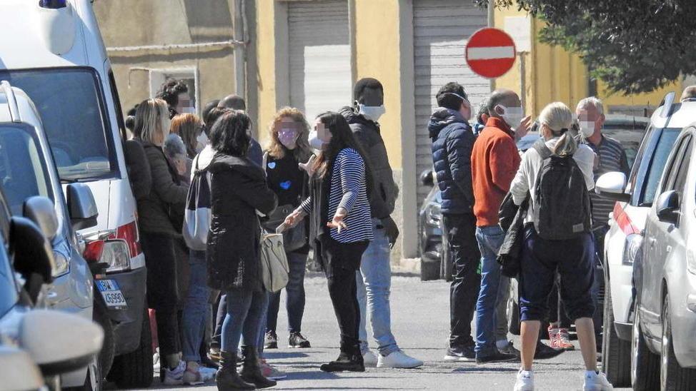 Assalto ai buoni alimentari alla Croce rossa
